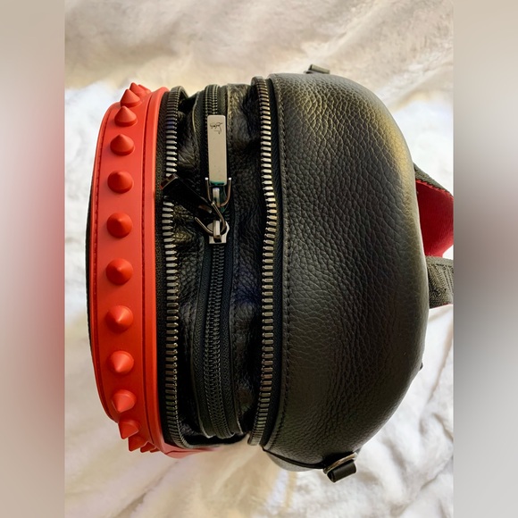 Christian Louboutin Small Backparis Leather Backpack - Picture 7 of 9